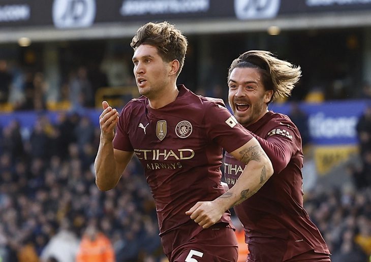 John Stones ghi bàn phút 90+5 giúp Man City giành 3 điểm - Ảnh 1.