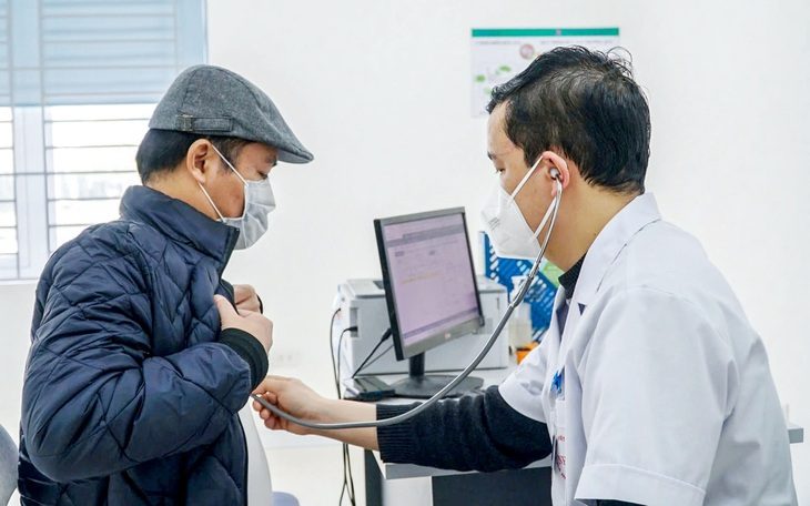 70% bệnh nhân ung thư phổi phát hiện muộn, ai có nguy cơ? - Ảnh 2.